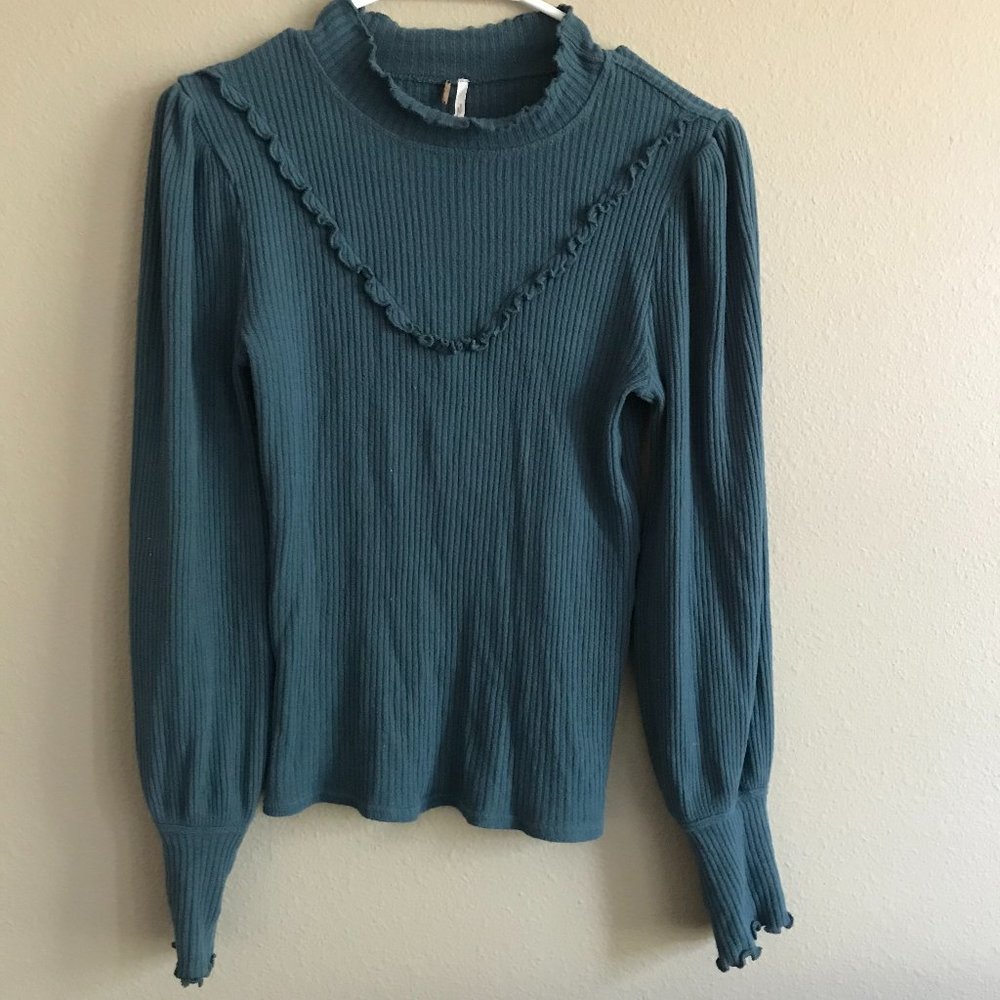 Free People Sweater top